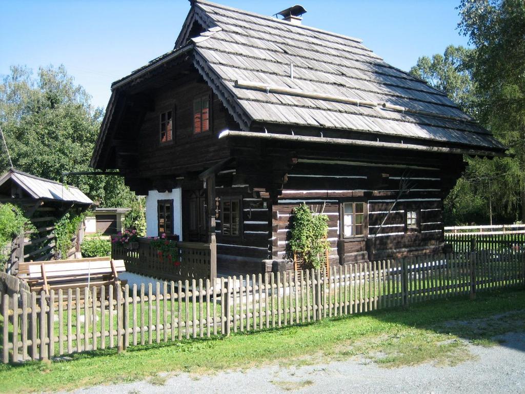Holzblockhaeuser Fam. Schabus Hermagor-Pressegger See Rom bilde